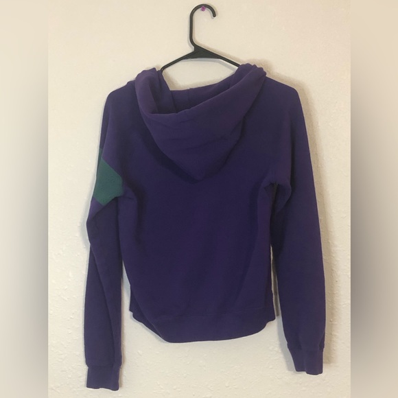 Women’s Nike Live Strong Zip Hoodie - Small - Picture 4 of 5